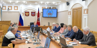 Губернатор Виктор Томенко обсудил с предпринимателями Алтайского края предложения по совершенствованию делового климата в регионе - Газета Степной маяк